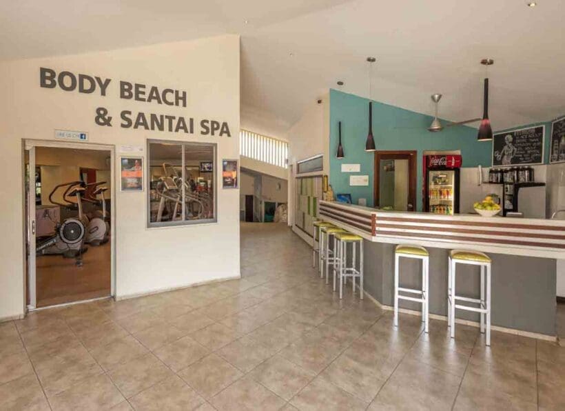 LionsDive Beach Resort