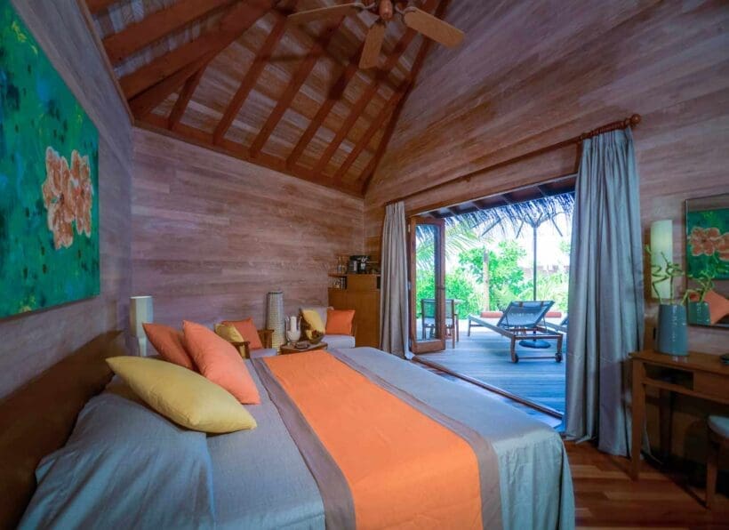 Mirihi Island Resort Beach Villa innen
